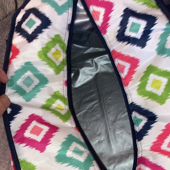 Thirty One thermal tote. In good condition - Picture 7 of 7
